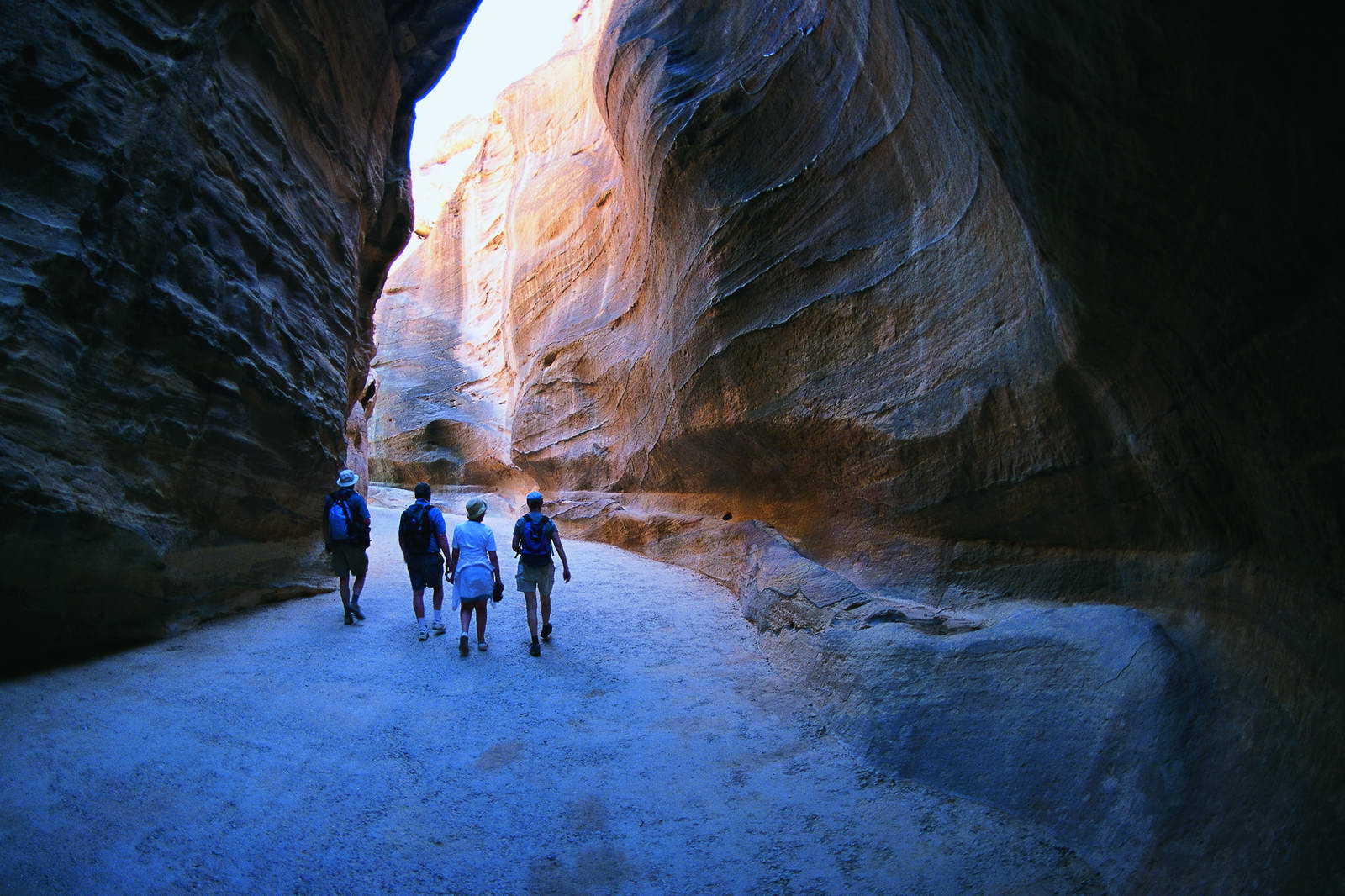 jordan tours petra al siq 406 20170420 1245216412