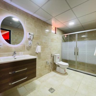 Rumgmagicnights Bathroom 2