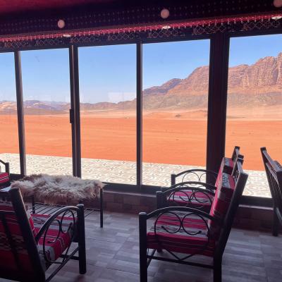 Rumgmagicnights Restaurant 002